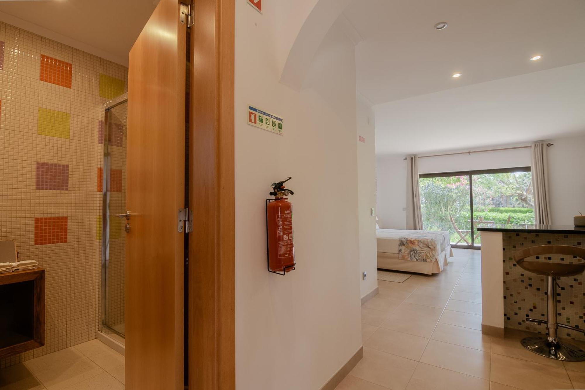 Coastal Retreat With Pool And Access By Drago *