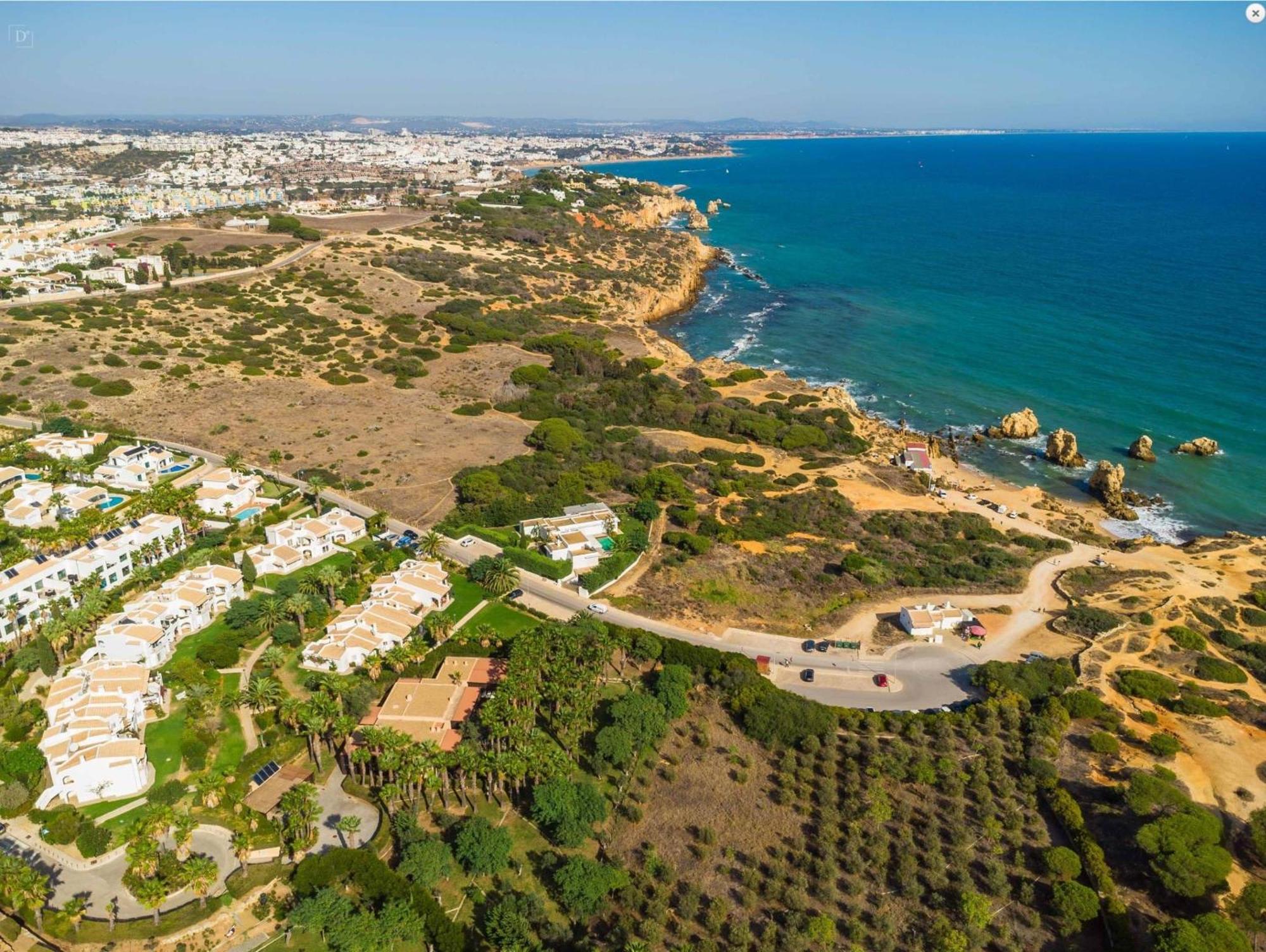 Coastal Retreat With Pool And Access By Drago Apartamento